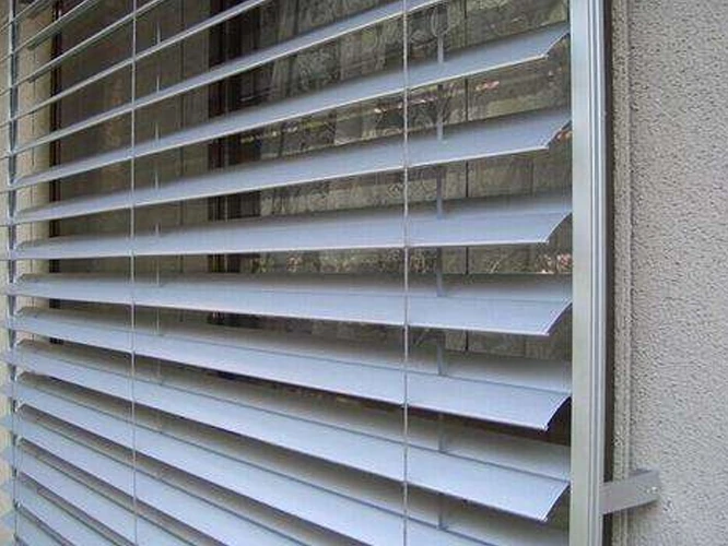 百叶.png 百叶.png